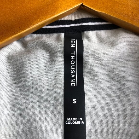 Ten Thousand Durable Shirt Men Small Light Gray Short Sleeve Performance Workout - Picture 3 of 8